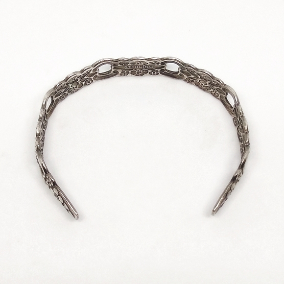 Oxidized sterling silver cuff bracelet - Picture 3 of 5